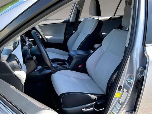 Used 2017 Toyota RAV4 XLE w/ All Weather Liner Package AWD/4WD image 19