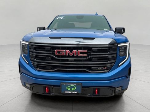 Used 2024 GMC Sierra 1500 AT4 w/ AT4 Premium Package AWD/4WD image 9