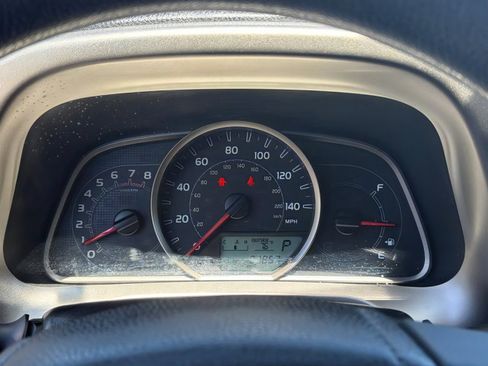 Used 2013 Toyota RAV4 XLE image 21