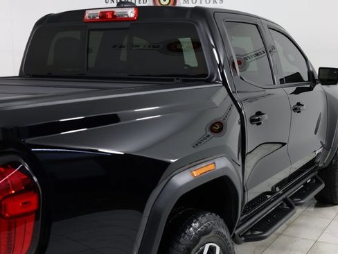 Used 2024 GMC Canyon AT4 w/ AT4 Premium Package image 45