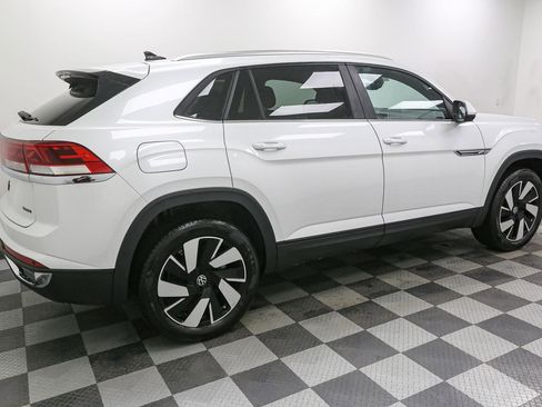 New 2026 Volkswagen Atlas Cross Sport SE AWD/4WD image 8