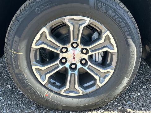 New 2026 GMC Sierra 1500 SLT AWD/4WD image 32