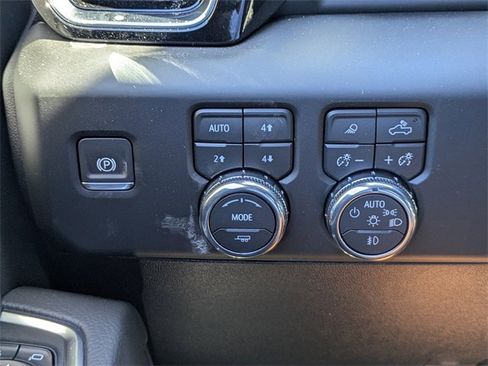 New 2026 GMC Sierra 2500 Denali w/ Denali Reserve Package image 24