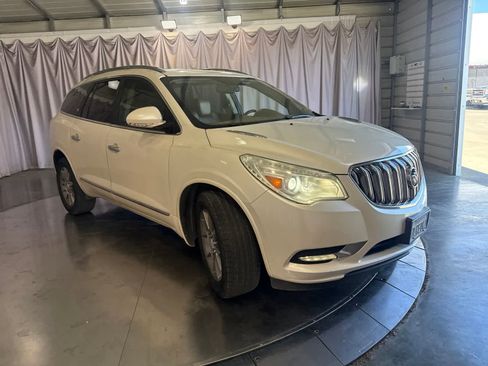 Used 2013 Buick Enclave Leather FWD image 3