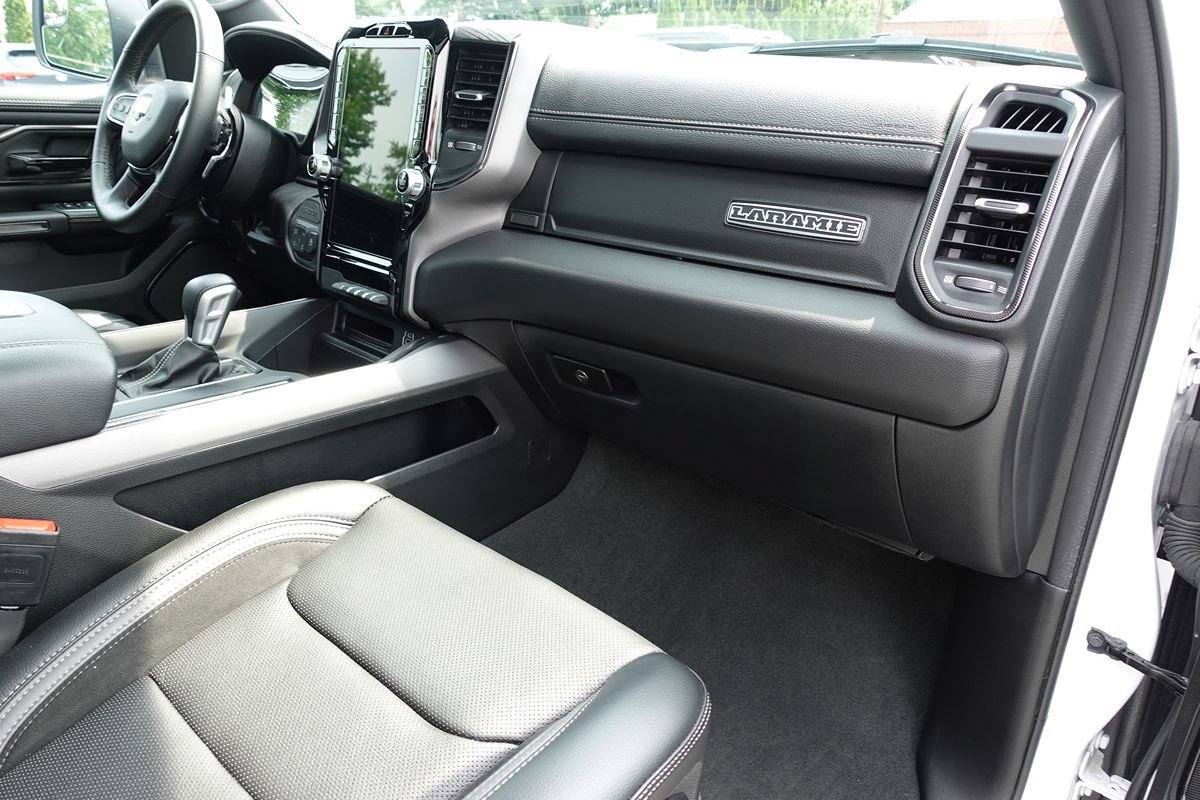 Used 2024 RAM 1500 Laramie w/ Night Edition AWD/4WD image 46