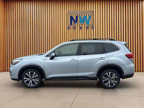 Used 2020 Subaru Forester Limited w/ Popular Package #3 AWD/4WD image 32