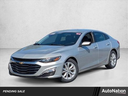 Used 2022 Chevrolet Malibu LT FWD image 1