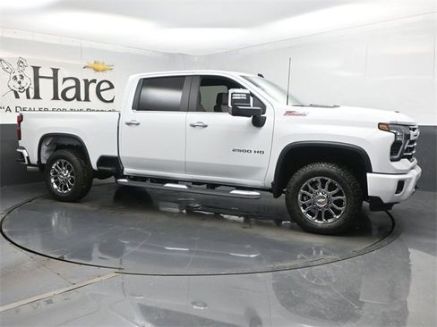 New 2026 Chevrolet Silverado 2500 LT w/ Z71 Chrome Sport Edition image 6