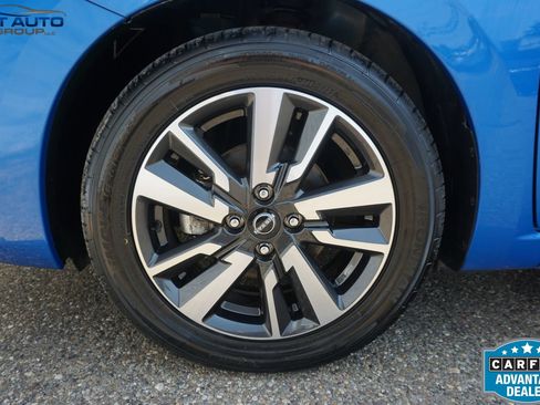 Used 2024 Nissan Versa SV FWD image 14