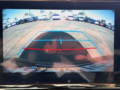 Used 2023 Toyota Corolla SE w/ Carpet Mat Package (TMS) FWD image 13