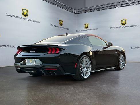 Used 2024 Ford Mustang GT image 5