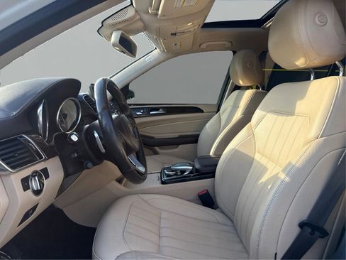 Used 2017 Mercedes-Benz GLS 450 4MATIC w/ Premium Package image 9