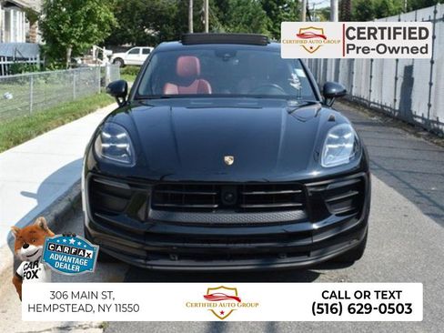 Used 2024 Porsche Macan Turbo AWD/4WD image 1