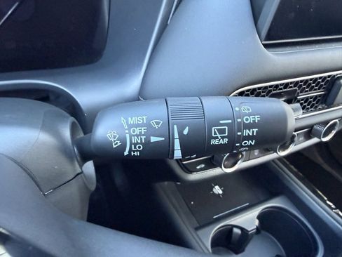 New 2026 Honda HR-V EX-L image 22