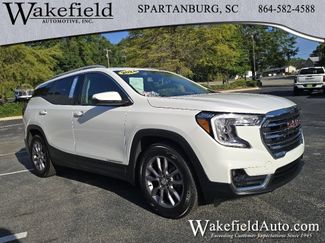 Certified 2024 GMC Terrain SLT image 1