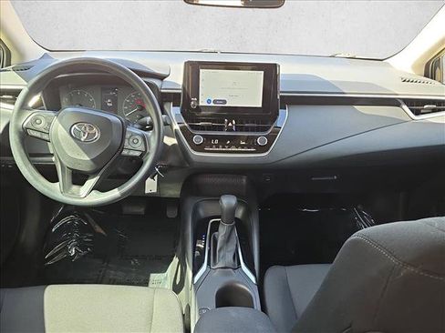 Used 2024 Toyota Corolla LE FWD image 19