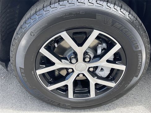 New 2025 Jeep Grand Cherokee Limited w/ Luxury Tech Group II image 31