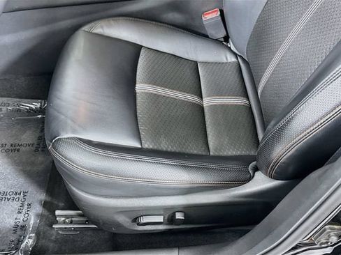 Used 2023 Nissan Altima 2.5 SR FWD image 18