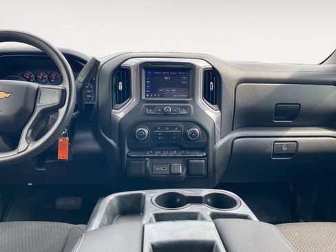 Used 2021 Chevrolet Silverado 1500 Custom AWD/4WD image 11