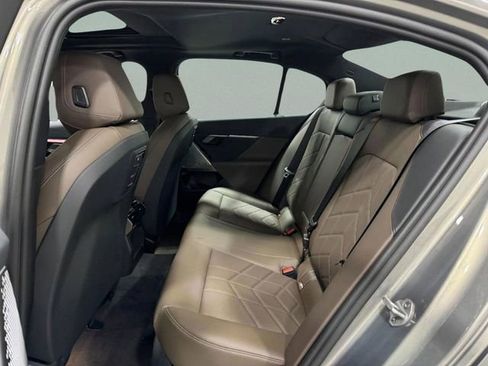 Certified 2026 BMW i5 eDrive40 w/ Premium Package AWD/4WD image 10