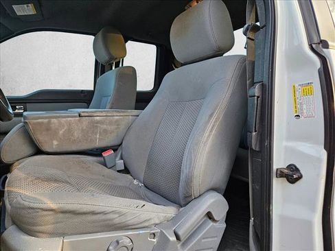 Used 2014 Ford F150 XLT w/ XLT Convenience Package image 15