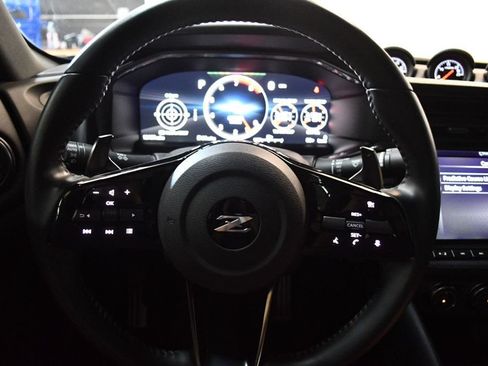 Used 2024 Nissan Z Performance w/ Floor Mat Package RWD image 34