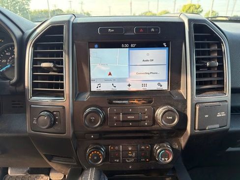 Used 2018 Ford F150 XLT w/ Equipment Group 302A Luxury AWD/4WD image 26