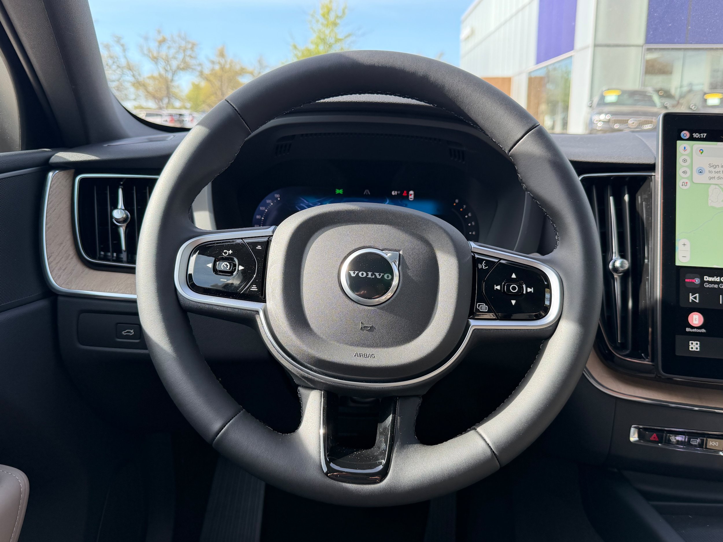New 2026 Volvo XC60 B5 Plus w/ Protection Package Premier AWD/4WD image 14