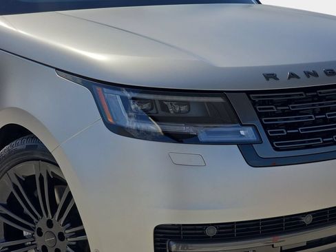New 2026 Land Rover Range Rover SE AWD/4WD image 33