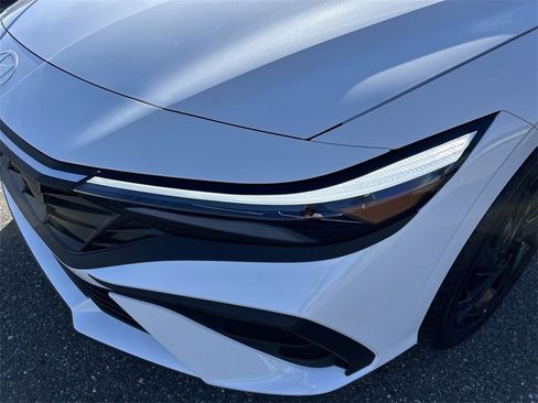 New 2026 Hyundai Elantra Sport image 15