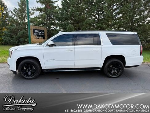 Used 2020 GMC Yukon XL SLT image 1