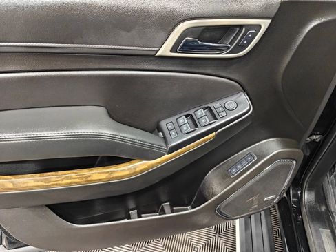 Used 2019 GMC Yukon XL Denali w/ Denali Ultimate Package AWD/4WD image 61