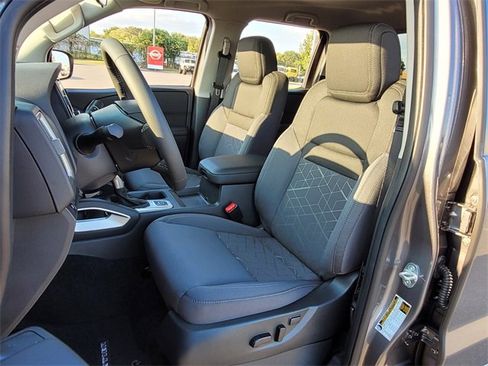 New 2026 Nissan Frontier SV w/ SV Convenience Package image 9