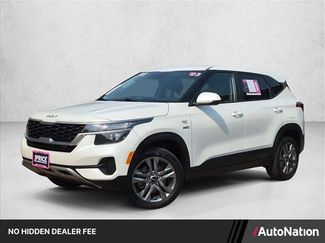 Used 2023 Kia Seltos LX AWD/4WD video 1