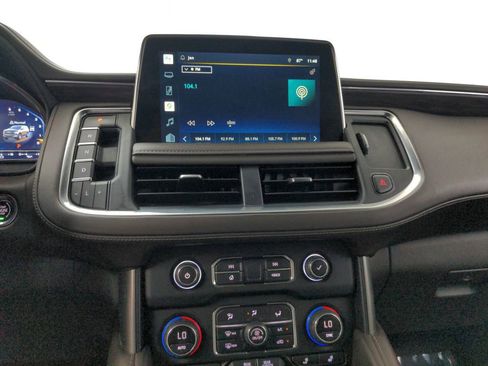 Used 2022 Chevrolet Tahoe Z71 w/ Z71 Off-Road Package AWD/4WD image 20