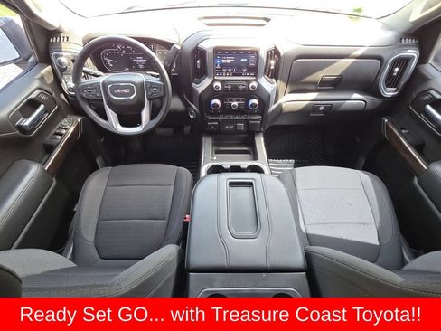 Used 2022 GMC Sierra 1500 Elevation w/ Preferred Package RWD image 5