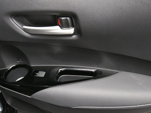 Used 2023 Toyota Corolla SE image 23