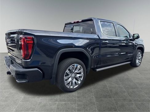 Used 2024 GMC Sierra 1500 Denali image 6