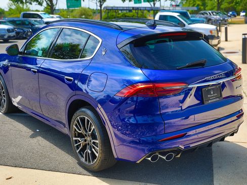 Used 2024 Maserati Grecale GT AWD/4WD image 7