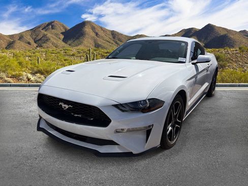 Used 2018 Ford Mustang Premium RWD image 2