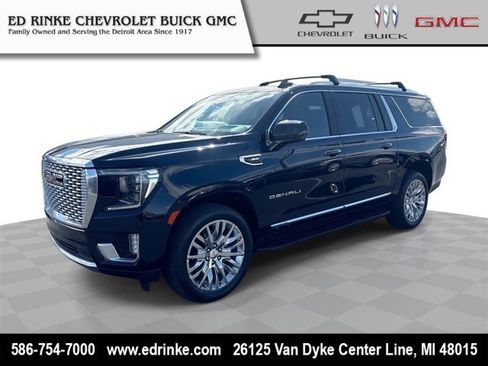 Used 2023 GMC Yukon XL Denali w/ Max Trailering Package AWD/4WD image 1
