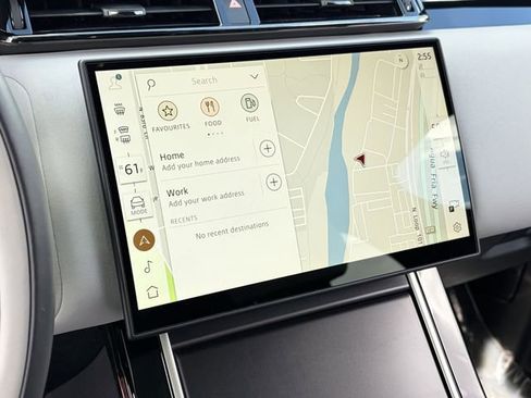 Used 2026 Land Rover Range Rover Velar Dynamic SE image 15