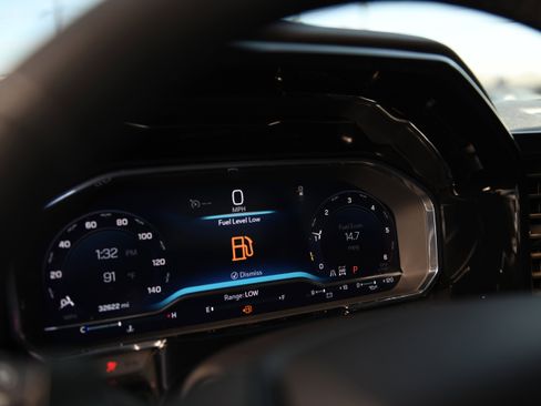 Used 2023 Chevrolet Silverado 1500 LT Trail Boss image 21