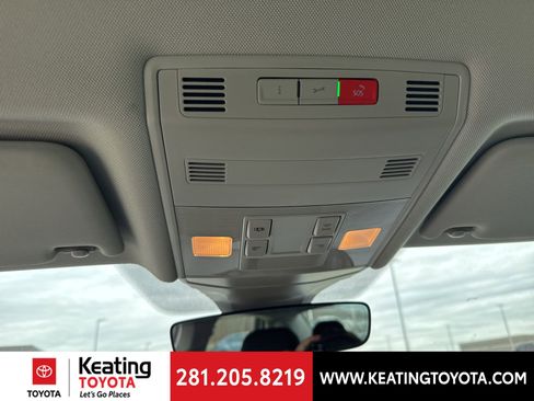 Used 2025 Volkswagen Jetta S image 22