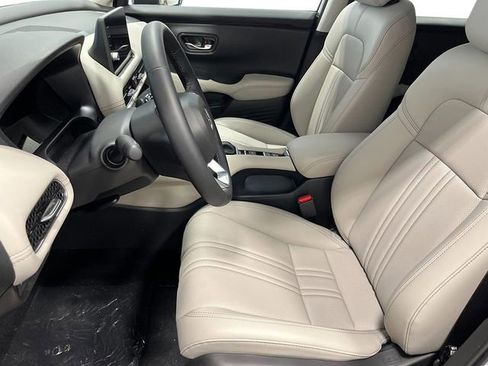 New 2026 Honda HR-V EX-L image 8