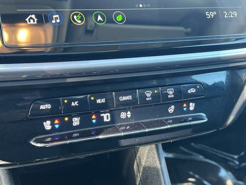 Used 2023 Chevrolet Bolt EUV Premier w/ Sun & Sound Package image 17