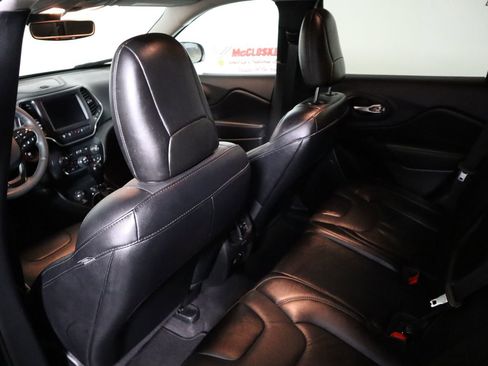 Used 2023 Jeep Cherokee Altitude Lux image 46