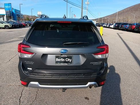 Used 2021 Subaru Forester Touring image 26