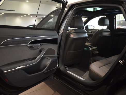 New 2025 Audi A8 L 3.0T image 35