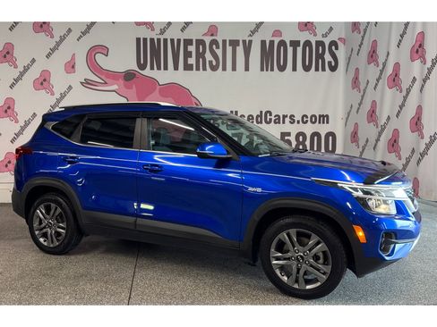 Used 2021 Kia Seltos S AWD/4WD image 4